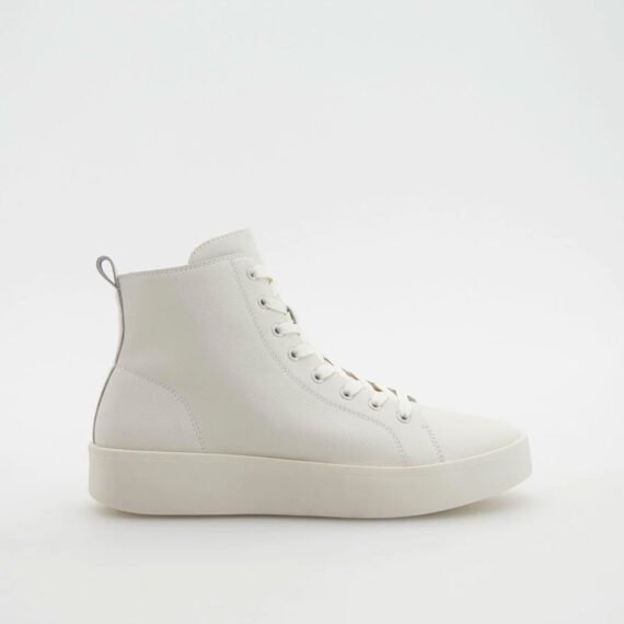 Leather trainers