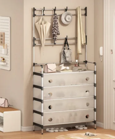 علاقة ملابس أنيقة ومنظم أحذية